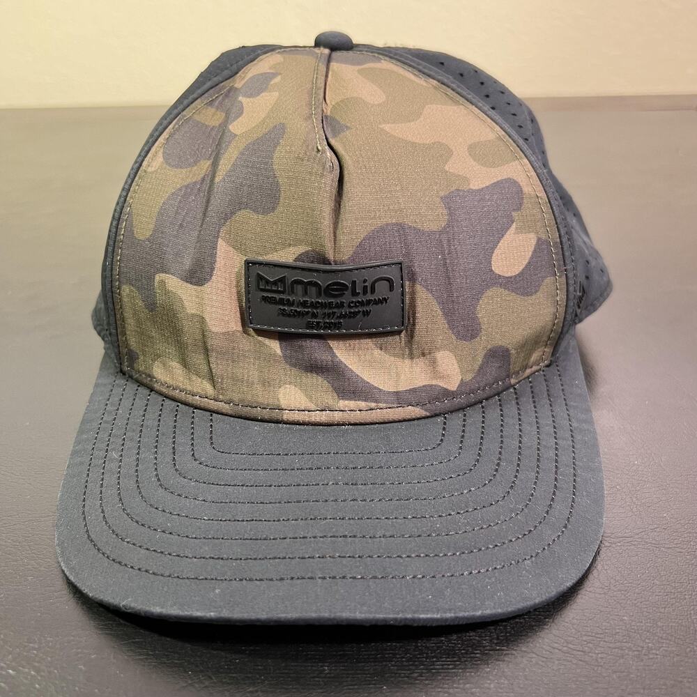 Melin Hat Cap Snap Back Mens Medium Camo Odyssey Hydro Water Resistant